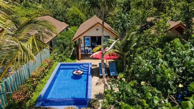 Reethi Faru Resort