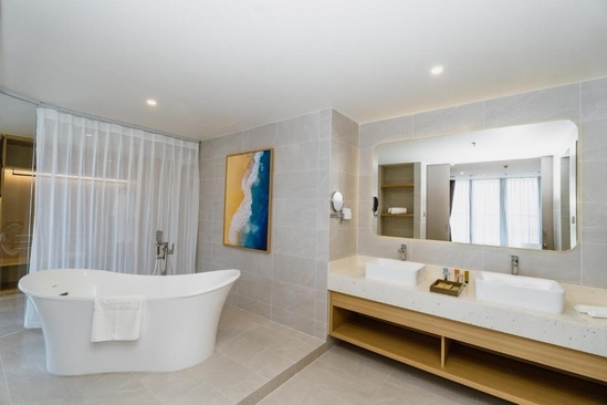 Aquamarine Resort Hotel Cam Ranh