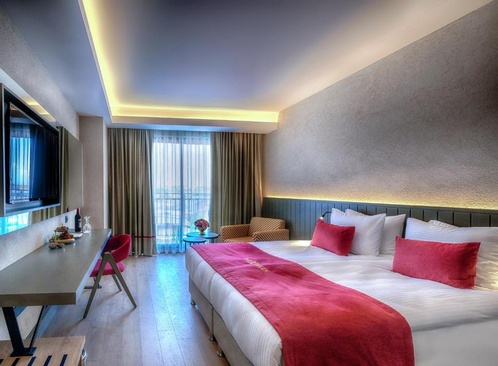 The X Belek