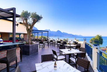 Imperial Turkiz Resort Hotel