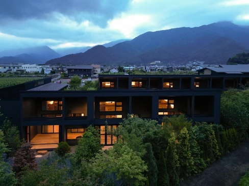 7c Villa And Winery