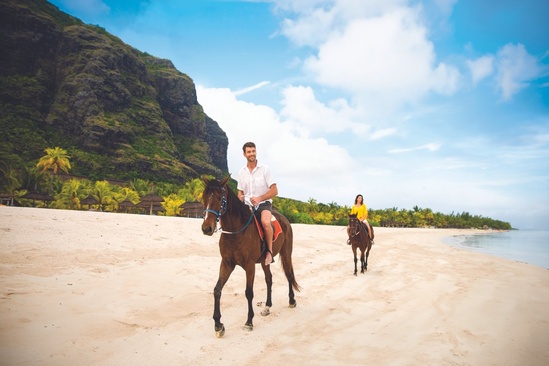 Dinarobin Beachcomber Golf Resort & Spa