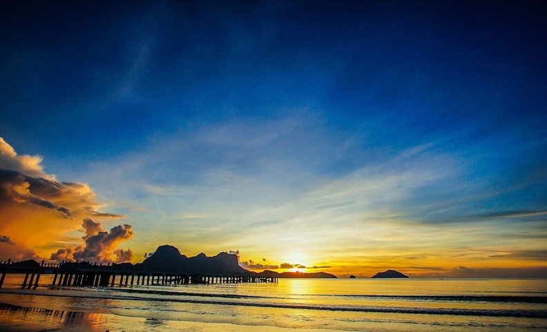 The Huni Lio El Nido