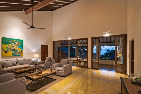Taru Villas - The Long House