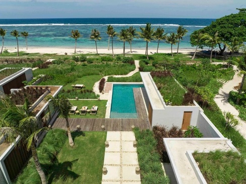 Cap Karoso Sumba
