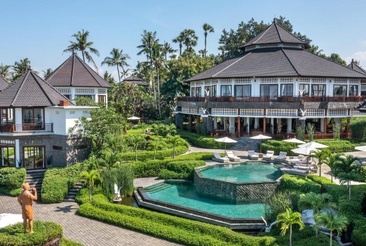 Swan Paradise A Pramana Experience