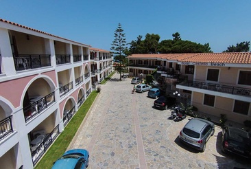 Castello Beach Hotel