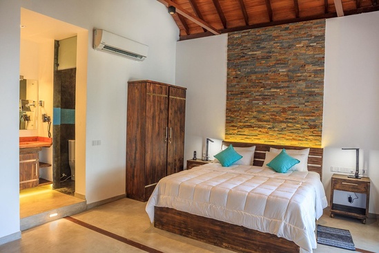 R Degrees Luxury Boutique Hotel