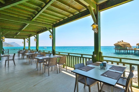Crystal Flora Beach Resort