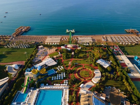 Miracle Resort