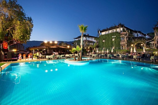 Titan Club Hotel Ultra