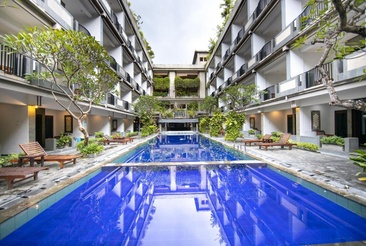 Champlung Mas Hotel, Legian