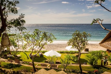 Aquamarine Beach Villas