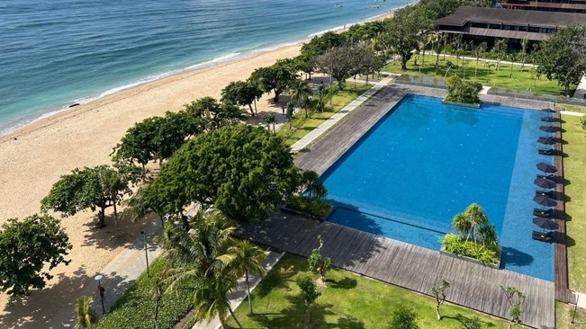 Bali Beach Hotel