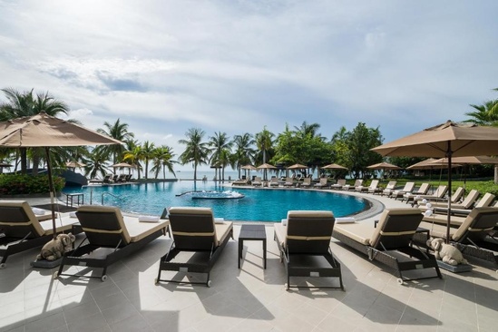 Royal Wing Suites & Spa
