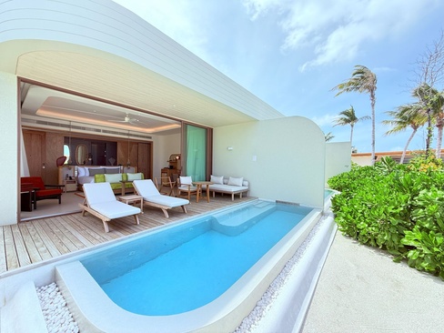 Centara Grand Lagoon Maldives