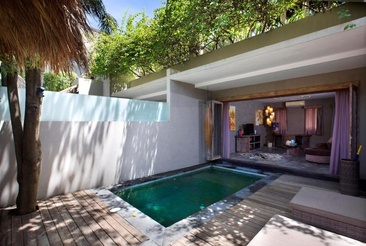 Blue Karma Dijiwa Seminyak
