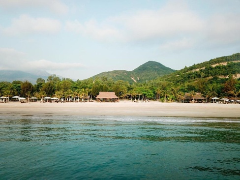 Diamond Bay Condotel Resort Nha Trang