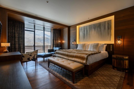 Yu Kiroro, Ski-In Ski-Out Luxury Residences