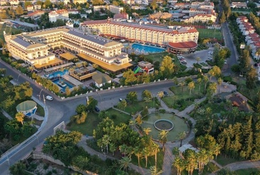 Crystal De Luxe Resort & Spa