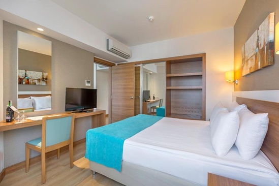 Grand Park Lara Hotel