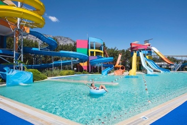 Rixos Sungate - The Land Of Legend Access