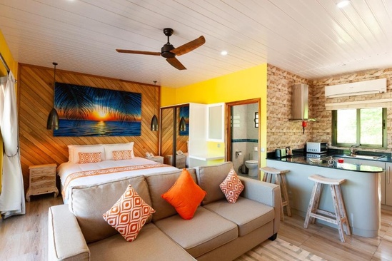 Casa De Leela Self Catering Guest House