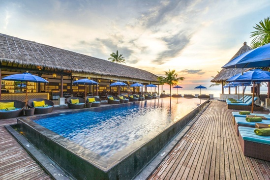 Lembongan Beach Club & Resort