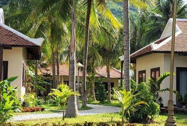 Diamond Bay Resort & Spa