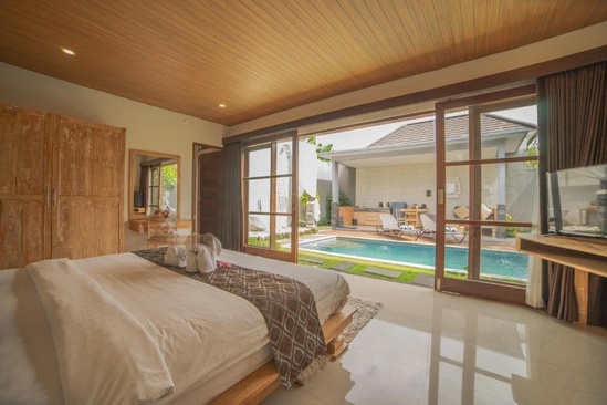 Grand Kesambi Resort & Villa