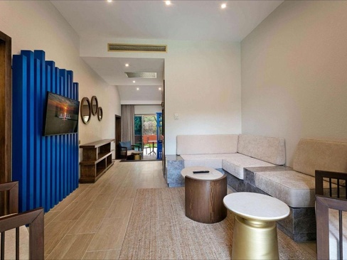 Rixos Sungate - The Land Of Legend Access