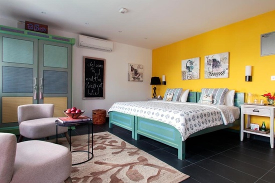 Owl And The Pussycat Hotel