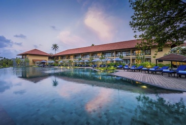 Anantara Kalutara Resort