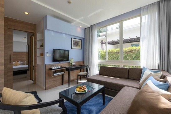 Kantary Beach Hotel Villas & Suites