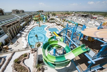 Crystal Waterworld Resort & Spa