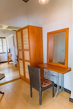 Amor Beach Unawatuna