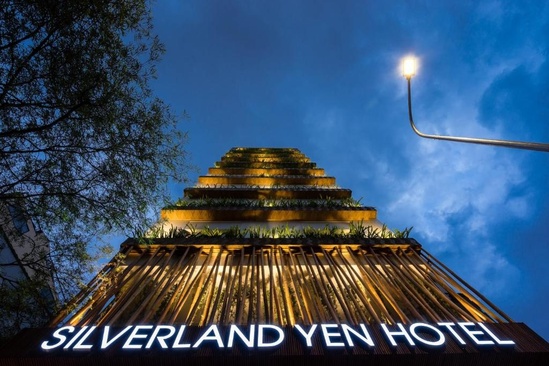 Silverland Yen