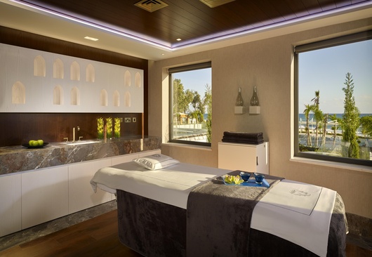 Parklane, A Luxury Collection Resort & Spa