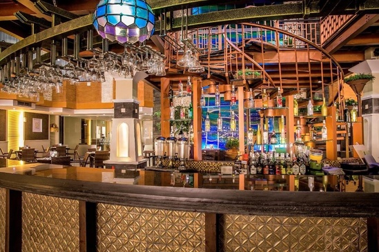 Famous Hotel Kuta