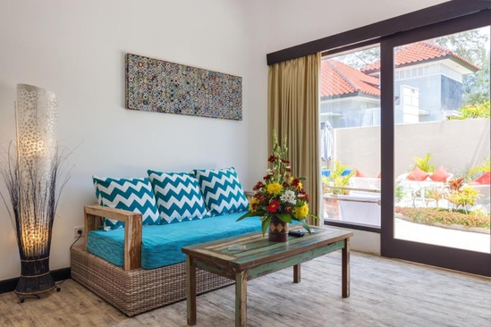 Kura Kura Beach Resort