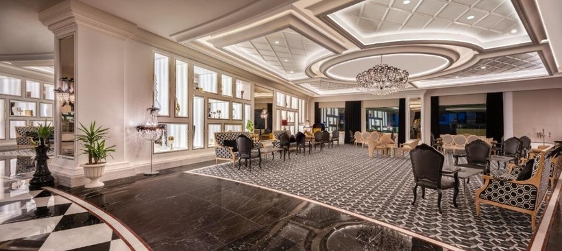 Delphin Imperial Lara