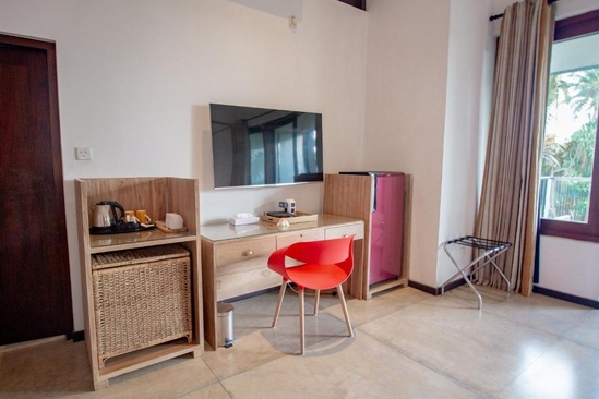 Parangi Weligama Bay