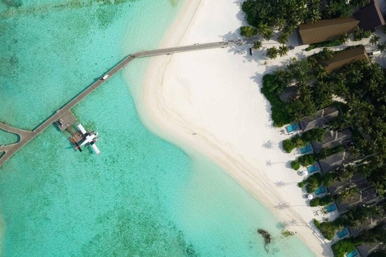 Emerald Faarufushi Resort & Spa