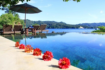 Cocotinos A Boutique Dive Resort & Spa 