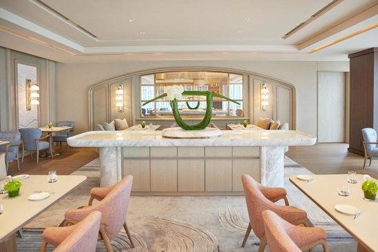 Four Seasons Hotel Tokyo At Marunouchi