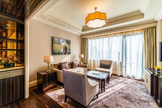 Caravelle Hotel