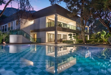  Nirvana Mediterranean Excellence