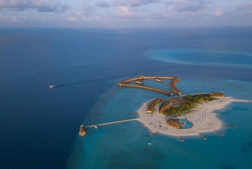 Cinnamon Velifushi Maldives