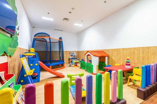 Vouk Hotel & Suites