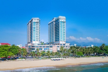 Diamond Bay Hotel Nha Trang